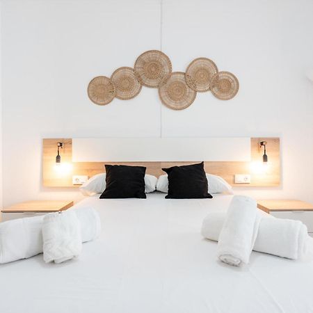 Bhost - Roca Castle Lejlighed Torremolinos Eksteriør billede